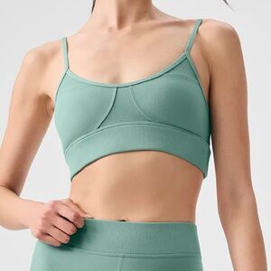 Alo Yoga Head Start Bra in Botanical Green
